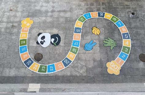 东山地面游戏彩绘